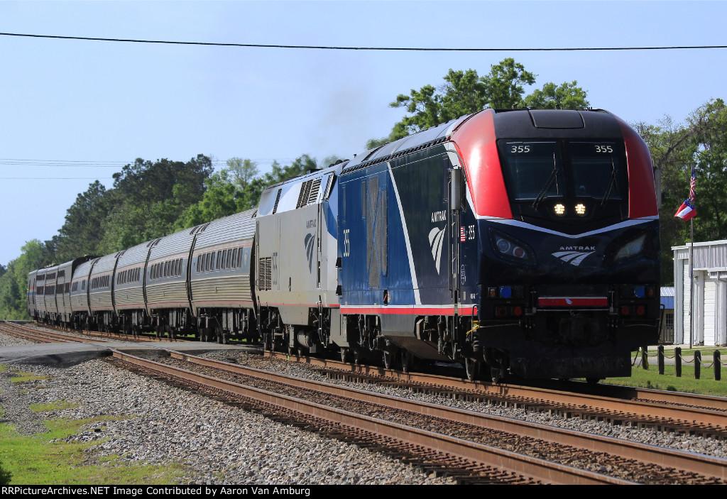 Amtrak 40
